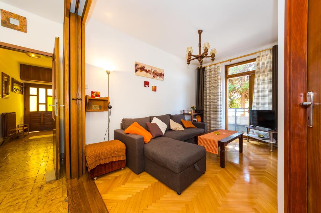 Appartamento Apartman Solomir Zara Esterno foto