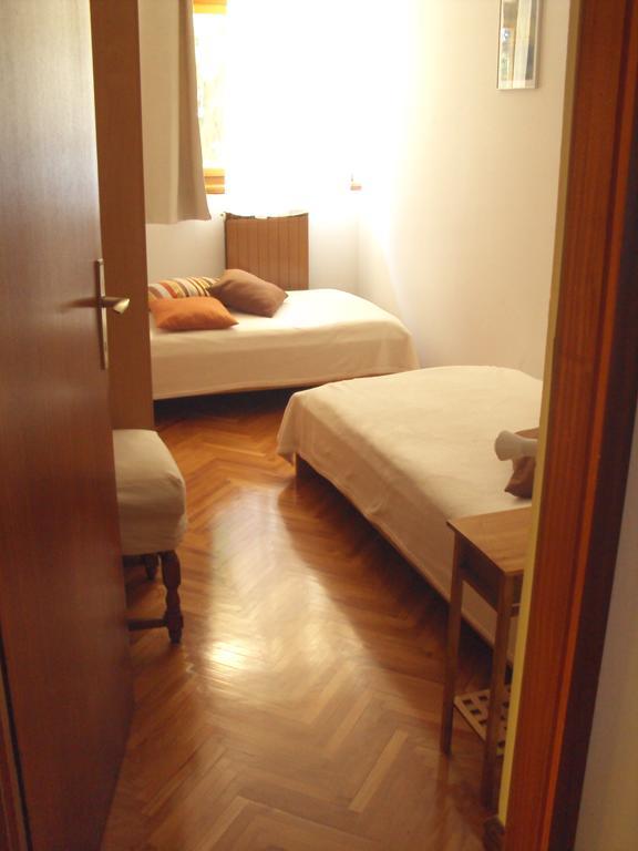 Appartamento Apartman Solomir Zara Esterno foto